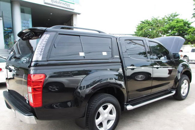 Nắp thùng xe bán tải Isuzu Dmax