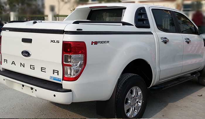 Nắp thùng xe bán tải Ford Ranger