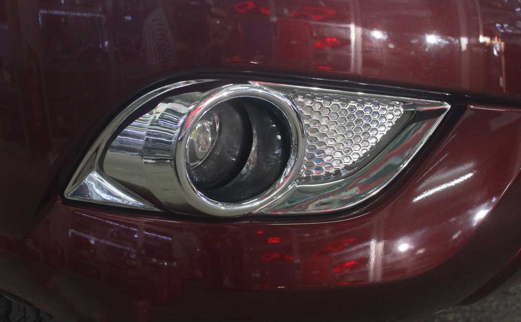 Ốp viền đèn gầm cho Mazda BT50