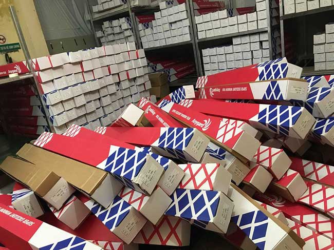 dán phim cách nhiệt cho xe Toyota Rush