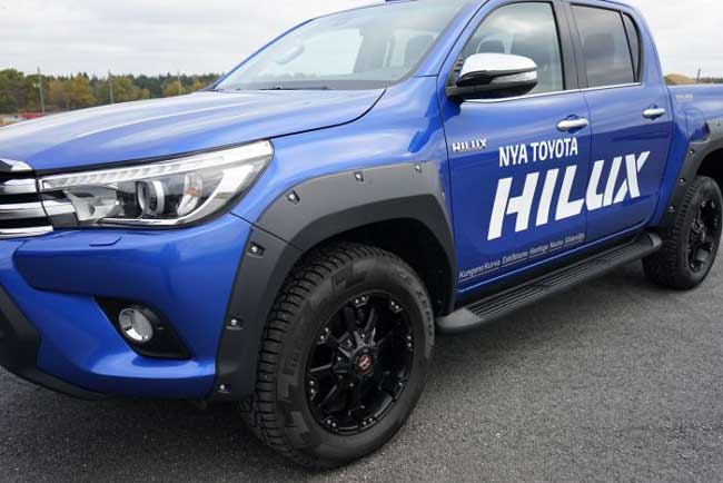 Danh mục đồ chơi nội thất theo xe Toyota Hilux 2018
