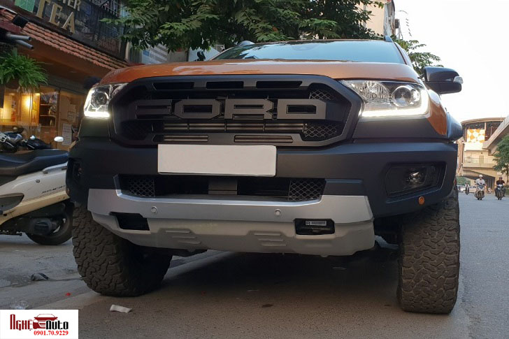 Độ body kit Ford Ranger lên đời Raptor hàng Thái 
