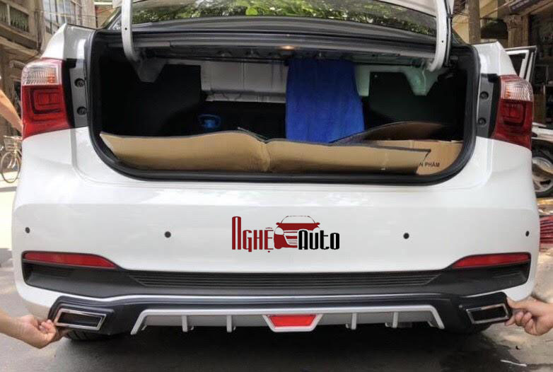 Lip chia pô Huyndai Grand i10 Sedan 2019
