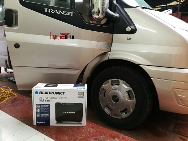 Màn hình android 10inch cho xe Ford Transit 16 chỗ