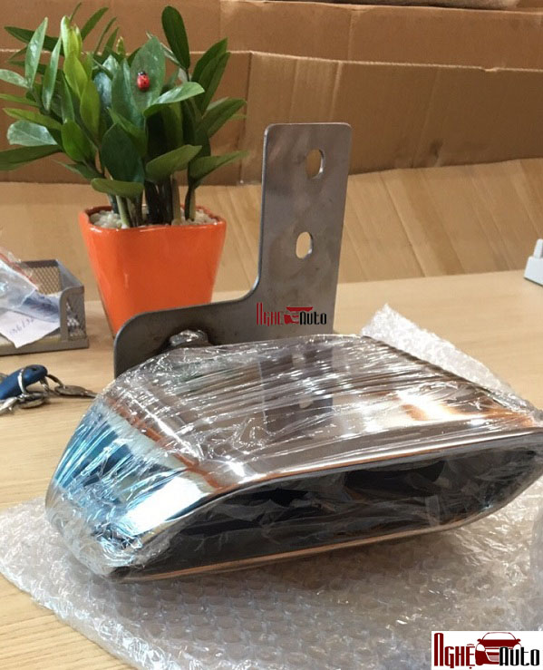 Mẫu lip chia pô Hyundai Santafe cao cấp