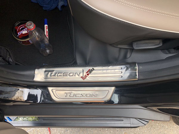 ốp bậc trong ngoài Hyundai Tucson