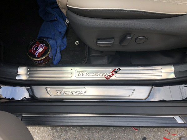ốp bậc trong ngoài Hyundai Tucson