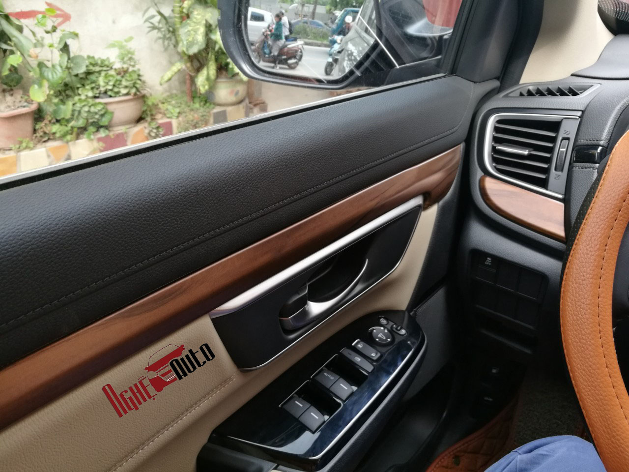 Ốp nội thất vân gỗ cao cấp cho xe Honda CRV 2019