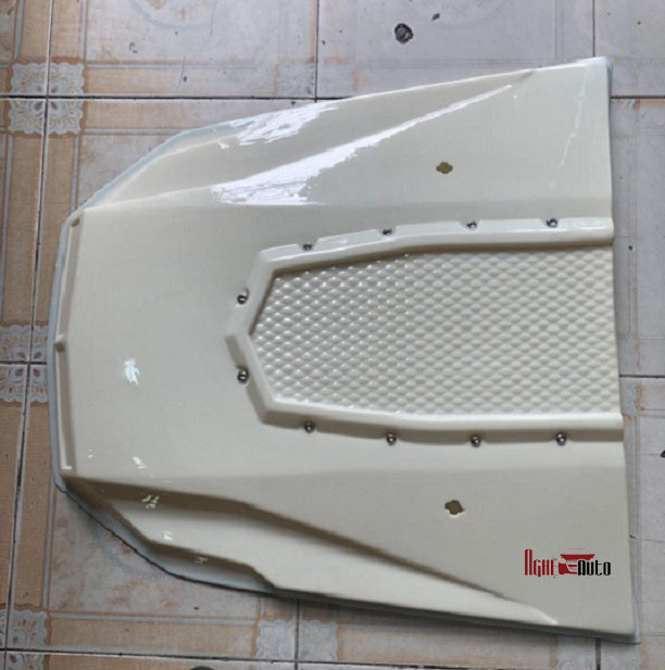 Ốp trang trí nắp capo Mazda BT50