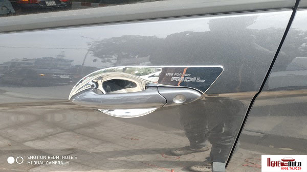 phụ kiện đồ chơi theo xe Vinfast Fadil