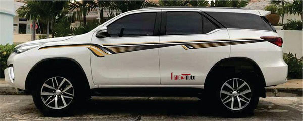 mẫu tem sườn xe 7 chỗ màu trắng