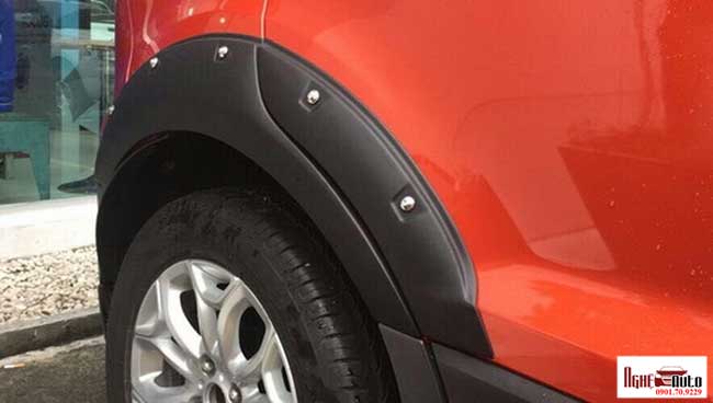 Cua lốp đinh cho Ford Ecosport