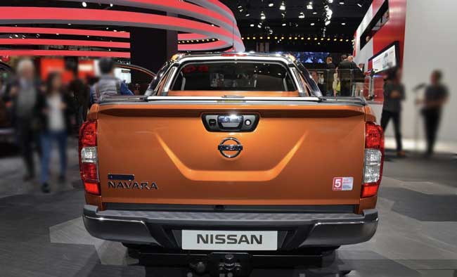Bán Nissan Navara VL 25AT 4WD 2018