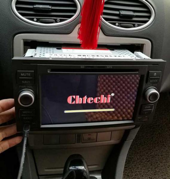 man-hinh-dvd-chtechi-cho-xe-focus-4