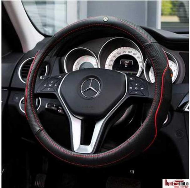 Mẫu bọc da vô lăng cho xe Mercedes Benz| Nghệ Auto