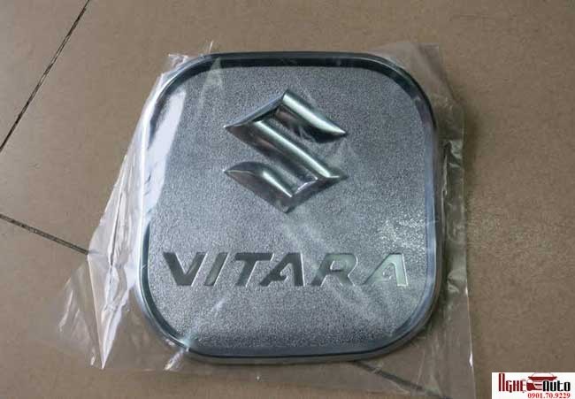 Ốp nắp bình xăng cho xe Suzuki Vitara