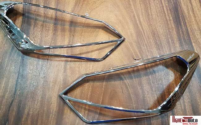 Viền đèn pha mạ crom Toyota Wigo 2018 2019 